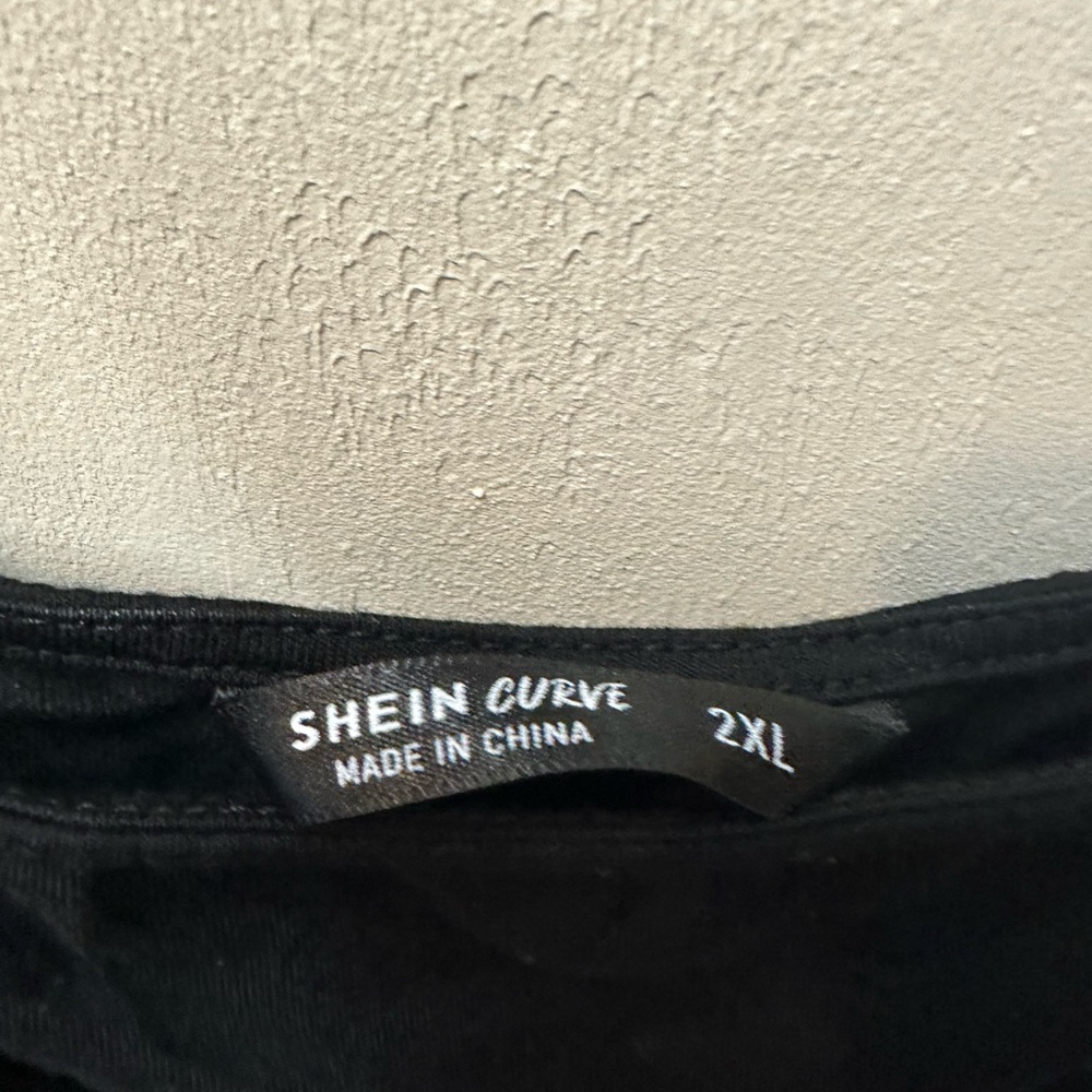SHEIN CURVE 2XL BLACK BLOUSE